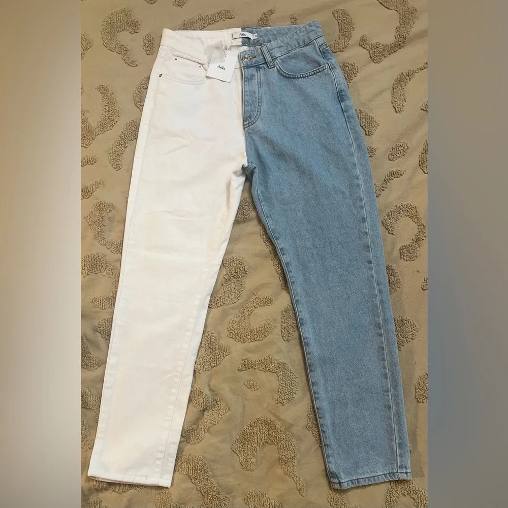 ⚡️ Adika Two-Tone Straight Leg Jeans – White & Denim – Button Fly